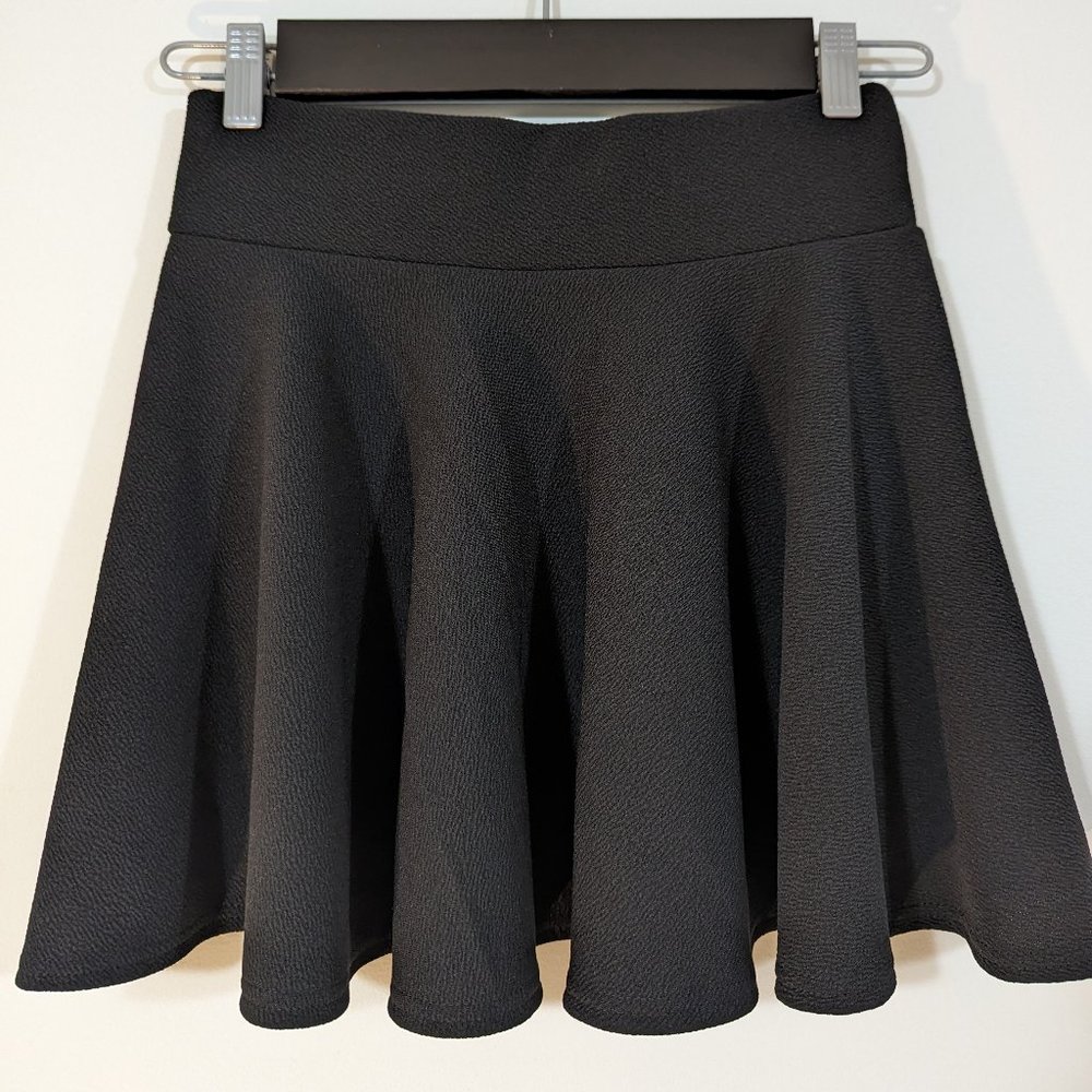 Black Pleated Mini Skirt s: S